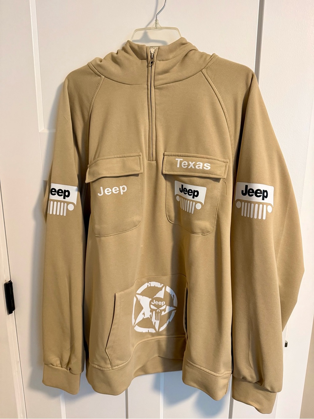 Jeep Men's size 2XL Tan Half-Zip Pullover Sweater with Logo Patches